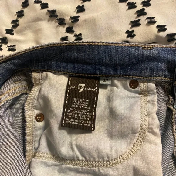 Jeans - Picture 3 of 3